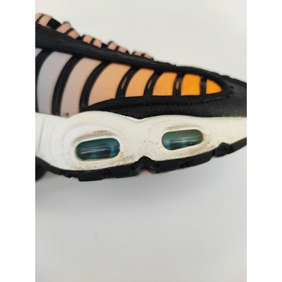 Nike Women's Air Max Tailwind 4 Black Sneakers Size 6 US - Picture 15 of 16